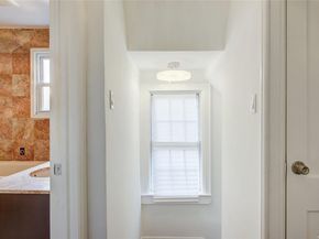21 Fremont Road, Valley Stream NY 11581