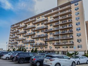 25 Neptune Boulevard 4H, Long Beach NY 11561