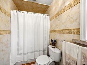 6 Inwood Place, New Rochelle NY 10801