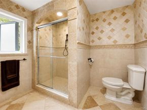 6 Inwood Place, New Rochelle NY 10801