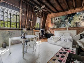 271 E 7th Street 5, New York (Manhattan) NY 10009