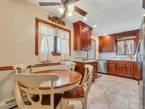 100 E Melrose Street, Valley Stream NY 11580