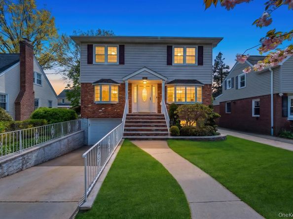 100 E Melrose Street, Valley Stream NY 11580