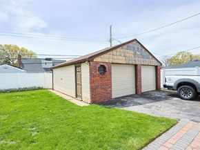 3734 Ferndale Drive, Wantagh NY 11793