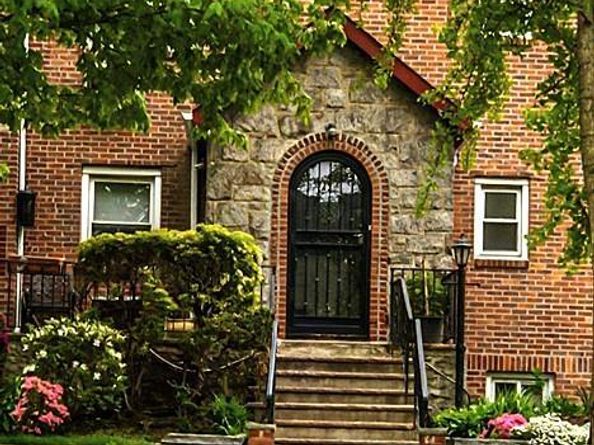 6402 Ellwell Crescent, Rego Park NY 11374