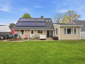 42 Saddler Lane, Levittown NY 11756