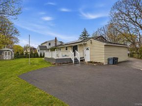 162 Parkwood Drive, Shirley NY 11967