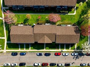 3609 N Wilshire Lane 3609 F, Oakdale NY 11769