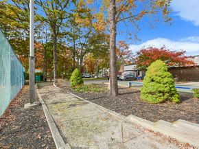 86 Birchwood Road 402, Medford NY 11763