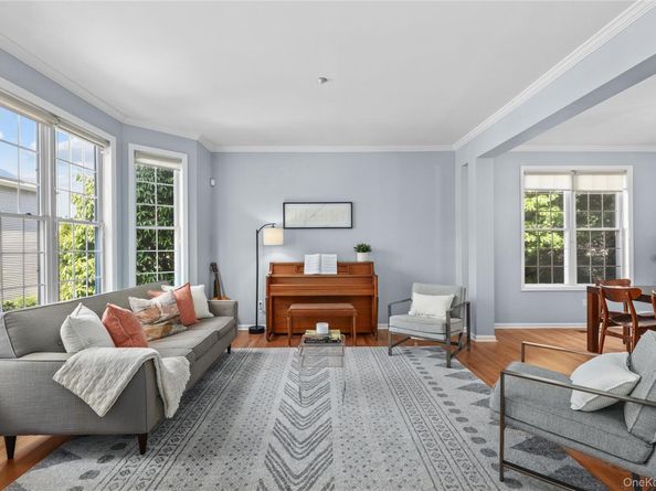 65 Eldorado Court, White Plains NY 10603
