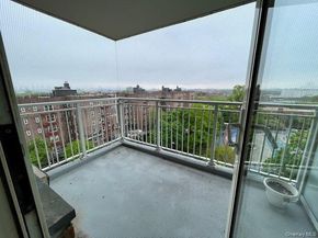 39-65 52nd Street 7E, Woodside NY 11377