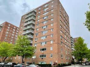 39-65 52nd Street 7E, Woodside NY 11377