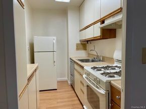 39-65 52nd Street 7E, Woodside NY 11377