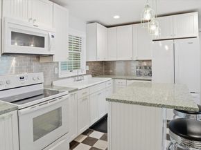 18 Beaver Lane W, Westhampton NY 11977