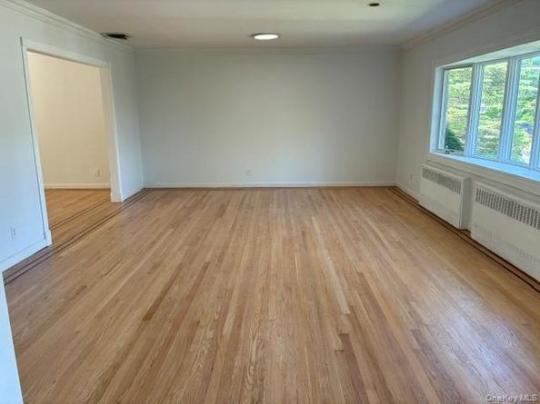 727 Wilmot Road, Scarsdale NY 10583