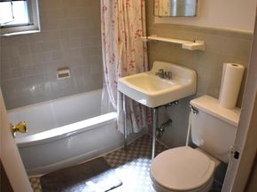 228-14 Stronghurst Avenue 3113, Lower Level, Queens Village NY 11427