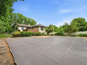 84 Henearly Drive, Miller Place NY 11764