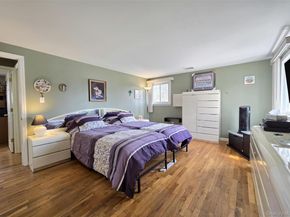 31 Executive Road, Selden NY 11784