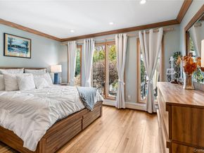 12 Kingswood Circle, Old Bethpage NY 11804