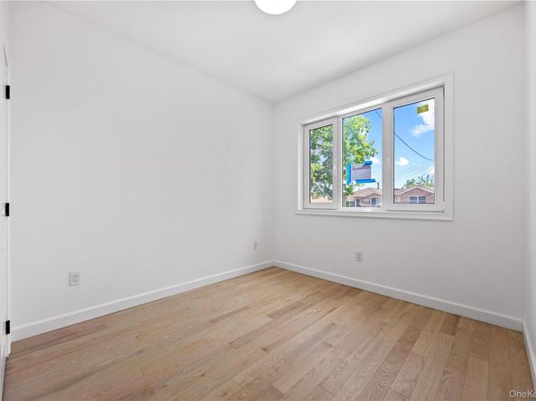 3-24 125th Street 322, College Point NY 11356