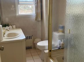 89 Carstairs Road, Valley Stream NY 11581