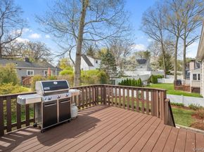 53 Jennings Road, White Plains NY 10605