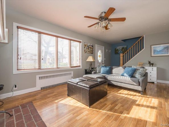 98 Melrose Avenue, Lynbrook NY 11563