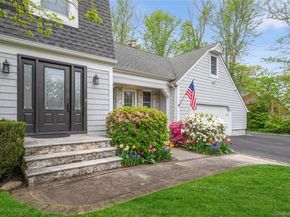 59 Linda Lane W, Riverhead NY 11901