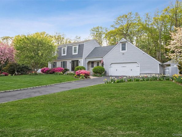59 Linda Lane W, Riverhead NY 11901