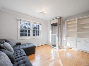 59 Linda Lane W, Riverhead NY 11901
