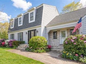 59 Linda Lane W, Riverhead NY 11901