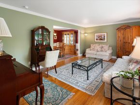 32 Watch Hill Road, Croton-on-Hudson NY 10567