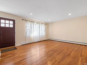 10 Maple Road, Huntington Station NY 11746