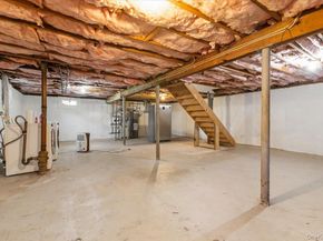 10 Maple Road, Huntington Station NY 11746