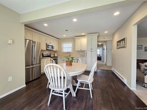 22 Freemont Lane, Coram NY 11727