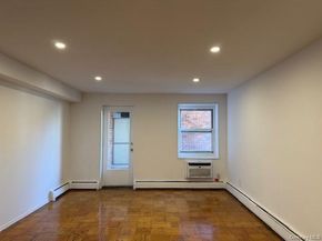 101 Lincoln Avenue 1R, Mineola NY 11501