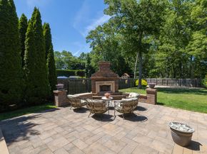 17 Dorfer Lane, Nesconset NY 11767