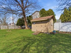 5 Erlwein Court, Massapequa NY 11758