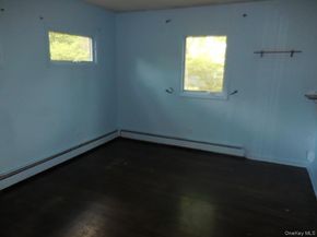 194 Phyllis Drive, Patchogue NY 11772