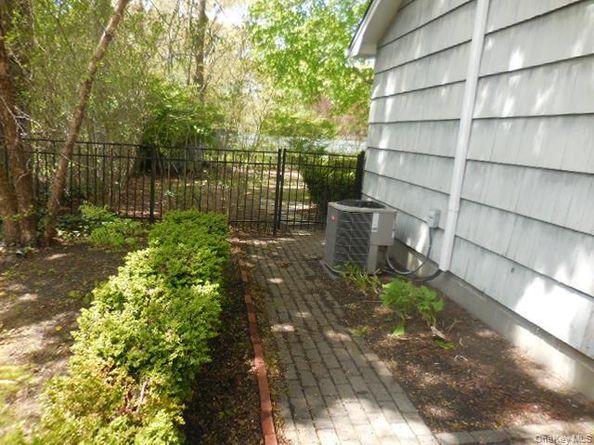 194 Phyllis Drive, Patchogue NY 11772