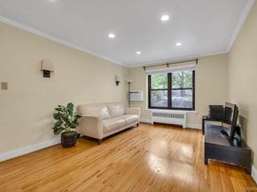 44 Terrace Circle 1D, Great Neck NY 11021