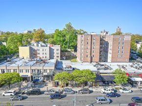 116-17 Grosvenor Lane 3A, Kew Gardens NY 11418