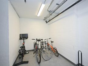 116-17 Grosvenor Lane 3A, Kew Gardens NY 11418