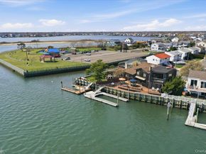 648 Nassau Avenue, Freeport NY 11520