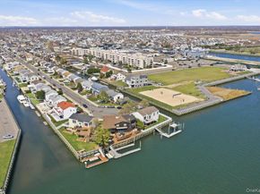 648 Nassau Avenue, Freeport NY 11520