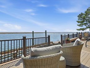 648 Nassau Avenue, Freeport NY 11520