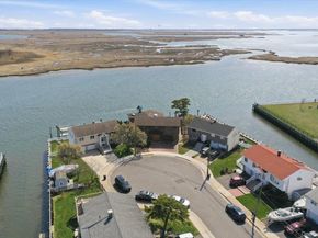 648 Nassau Avenue, Freeport NY 11520