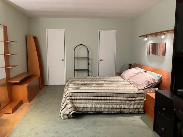 20 Chapel Place 2G, Great Neck NY 11021