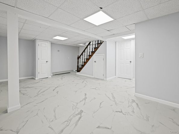 96 S Windhorst Avenue, Bethpage NY 11714