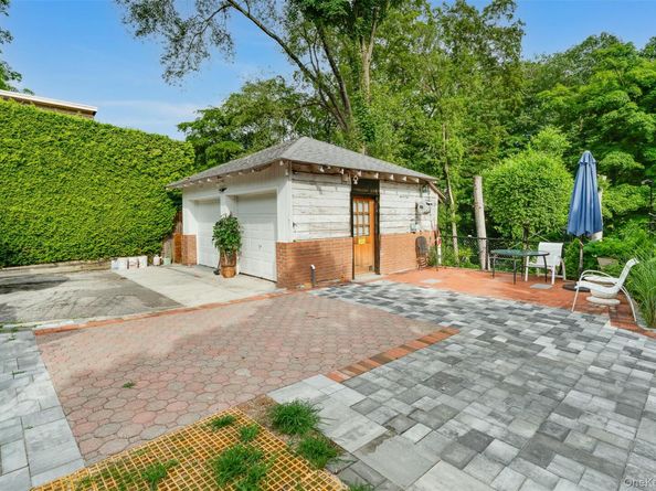 110 Pine Avenue, Ossining NY 10562